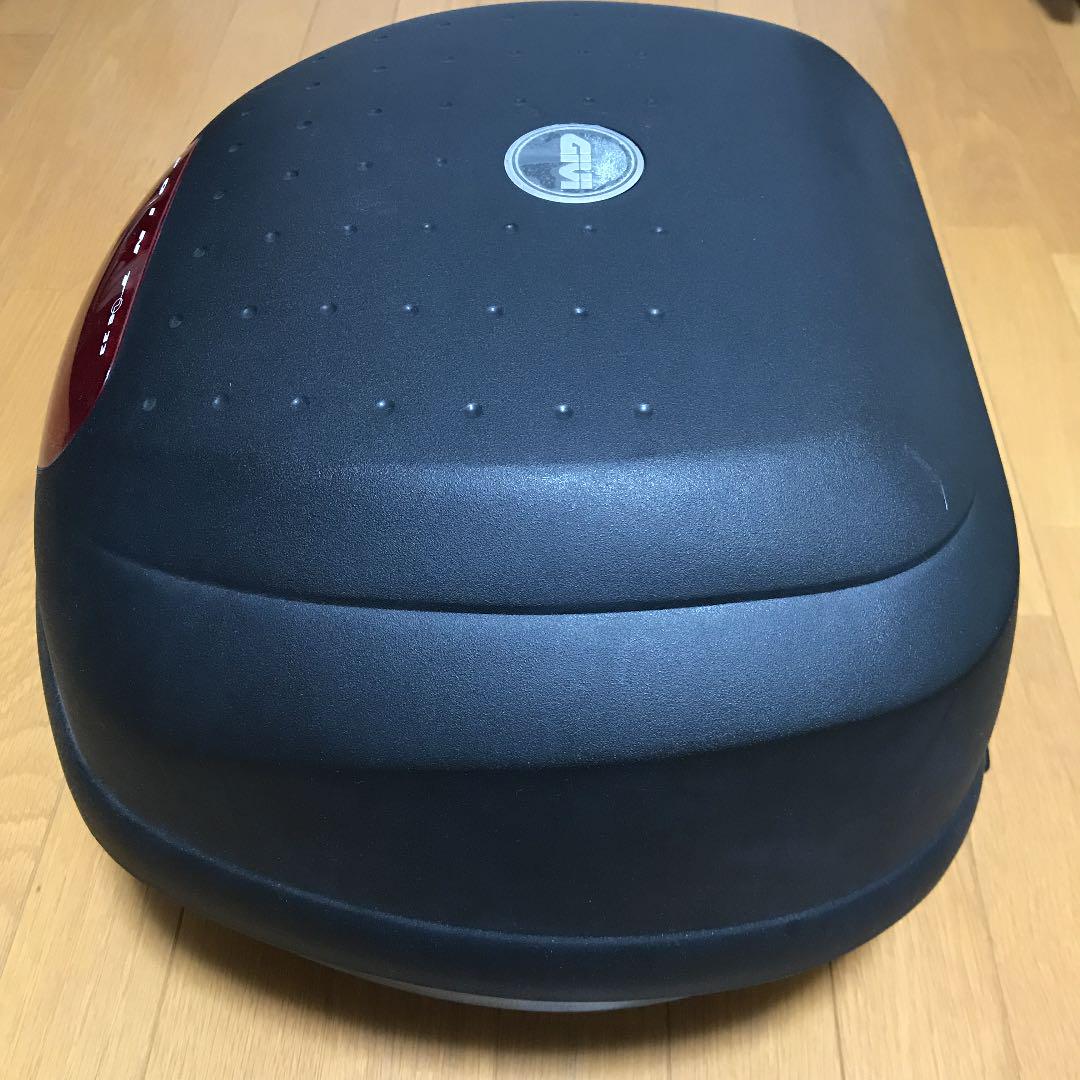 爆買い格安 屋内保管 リアボックス GIVI 大きい POINTE33 取付けベース バイク 4N51F-m65434053034 超特価特価
