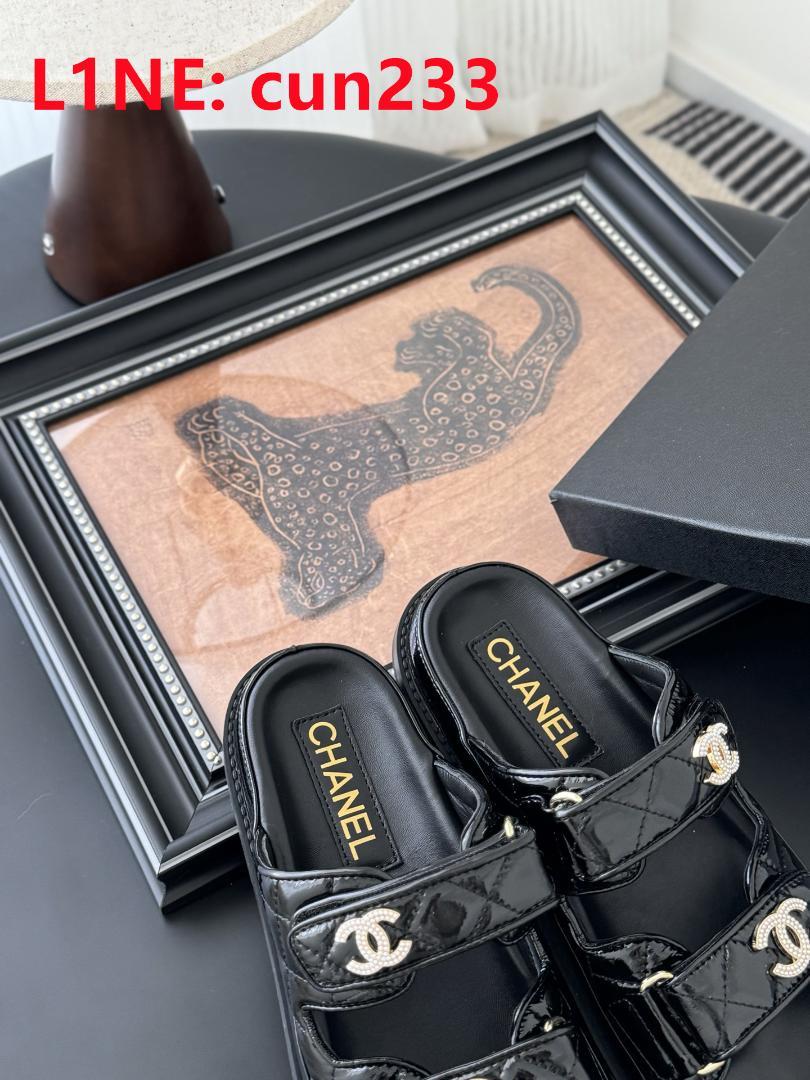 CHANEL ブラック サンダル ダブルストラップ