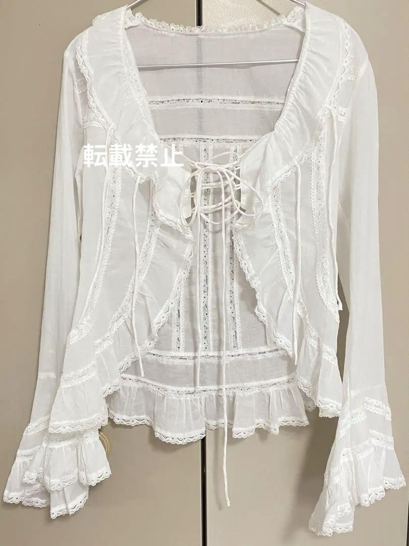 即購可Nodress Lace belted shirt with flared 即購可Nodress Lace belted shirt with flared