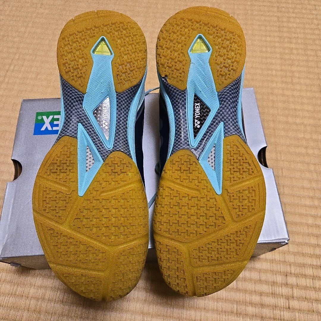 YONEX　バドミントンシューズ　パワークッション65Zスリム　26cm