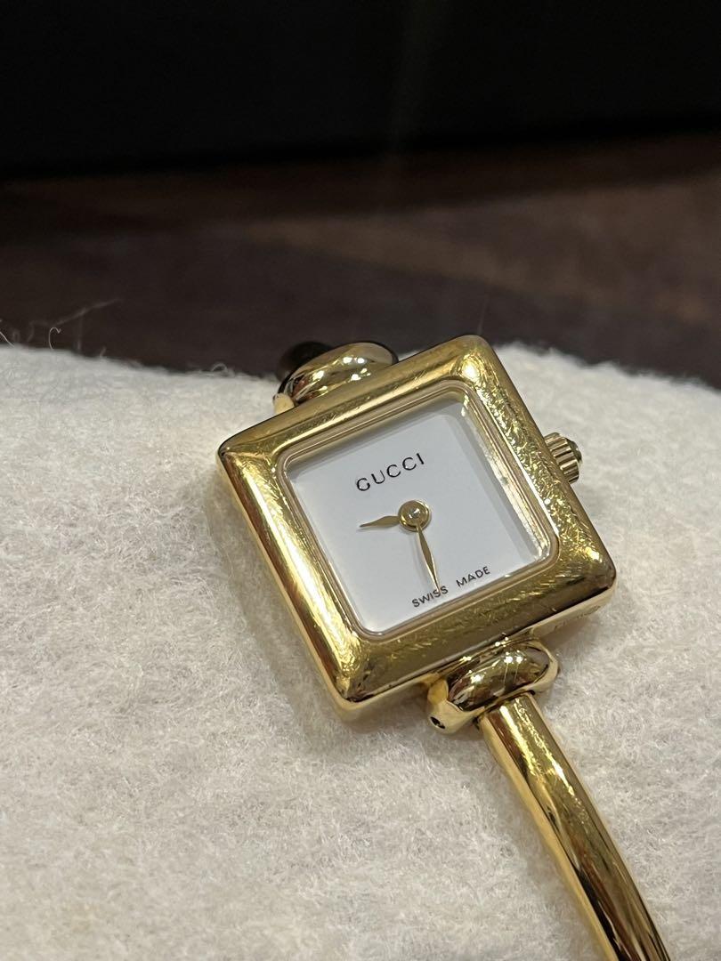 GUCCI/グッチ スクエアバングルウオッチ ゴールド 1900L