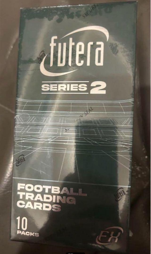 2025 FUTERA FX FOOTBALL SERIES 2 新品ボックス 20,249円