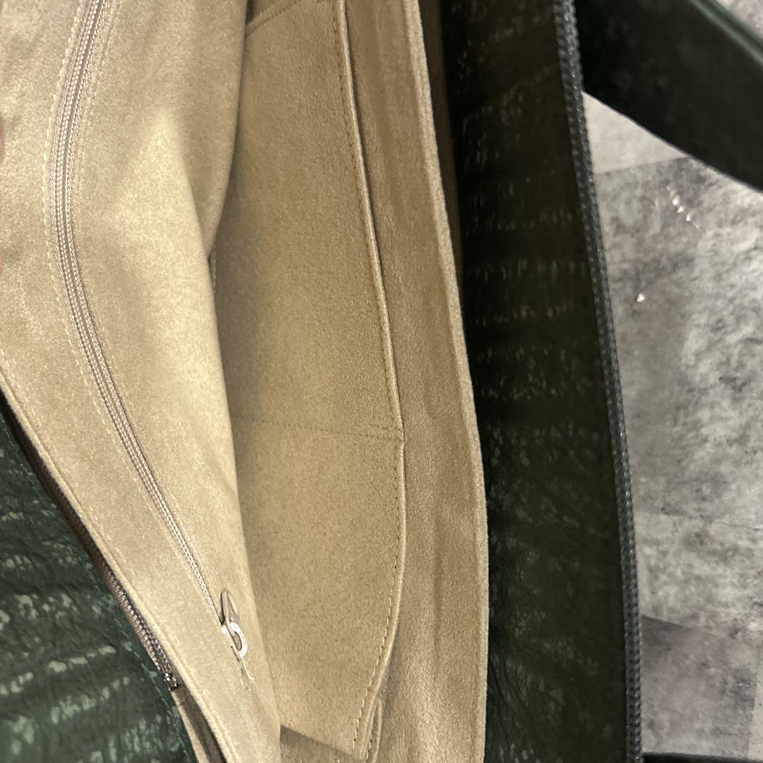 JRA認定　エキゾチックレザー　ハンドバッグ 緑アンテロープ　カモシカ　シカ革