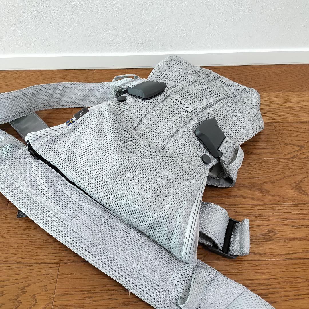 ベビービョルン 抱っこ紐 ベビーキャリア ONE KAI Air シルバー