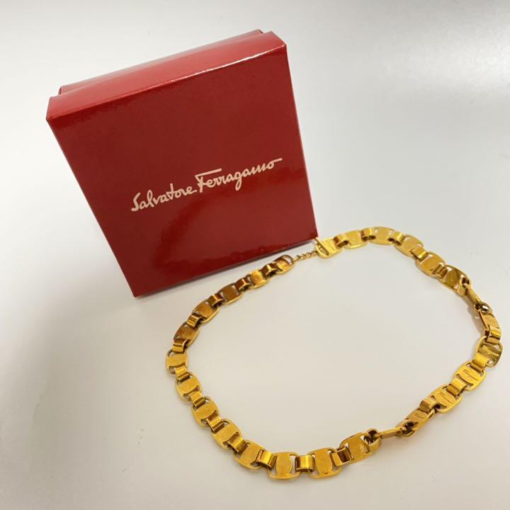Ferragamo フェラガモ チョーカー ネックレス ビンテージ 箱付き. Ferragamo フェラガモ チョーカー ネックレス ビンテージ 箱付き.