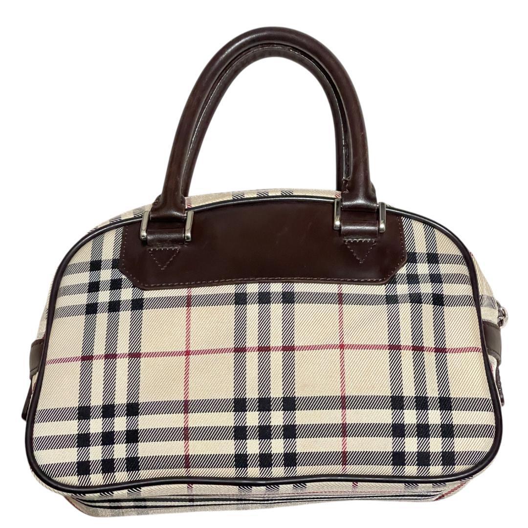 卍 Burberry