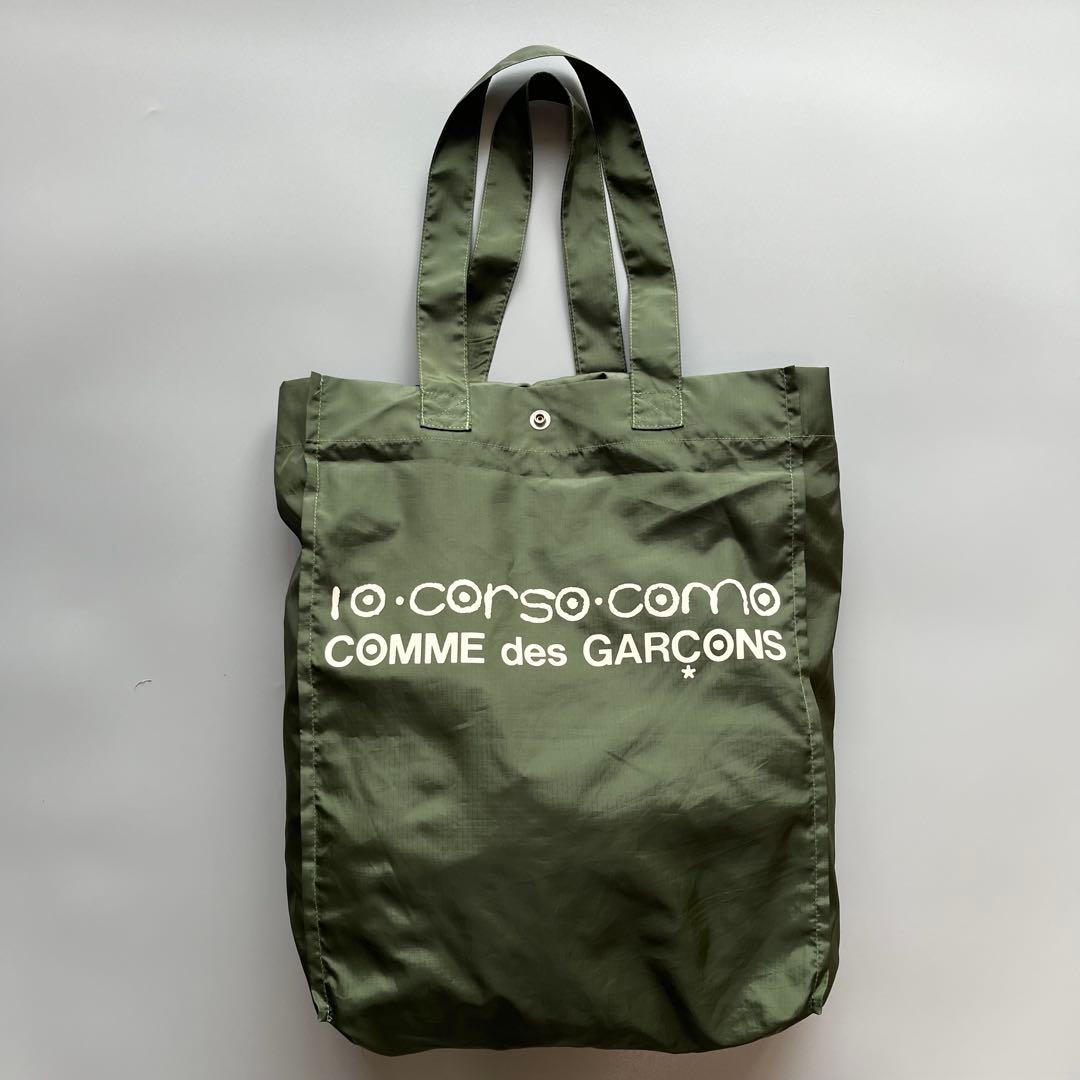 河本五郎 焼〆刻文 四方壺 柳瀬美術店 / 河本五郎「染付牛文壷」共箱