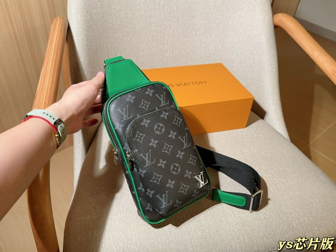 Louis Vuitton モノグラム ショルダーバッグ
