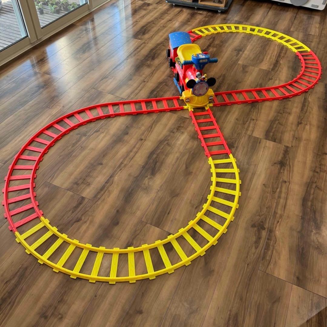 キディランド ディズニー ミッキー 電動 足こぎ兼用 2-in-1 機関車傷や汚れあり