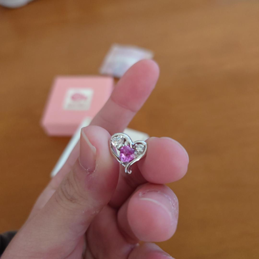 ハート型ピアス