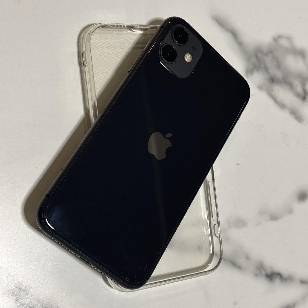 iPhone11 black 128GB バッテリー最大量74% 本体 バッテリーの最大容量74％のアイフォン11はどんな不具合が
