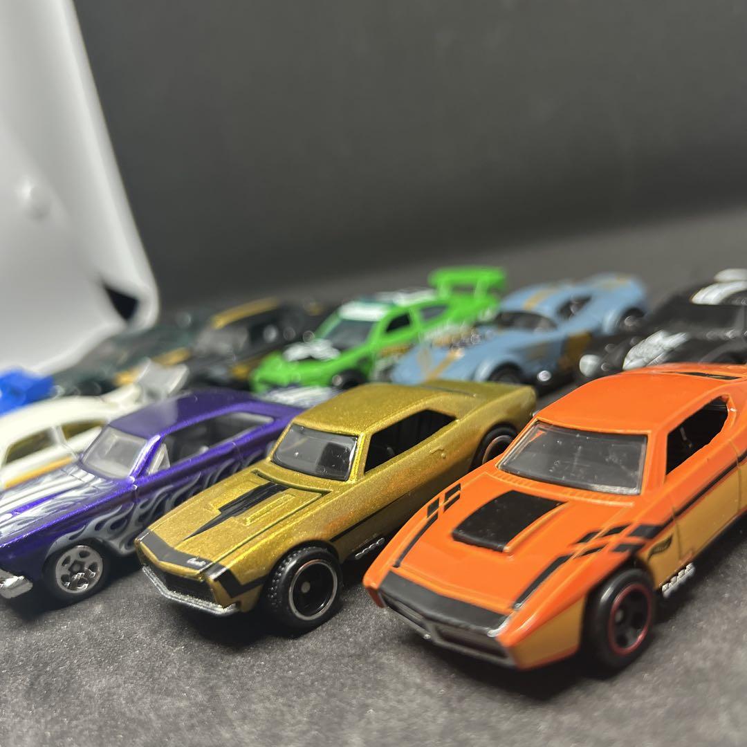 Hot Wheels ミニカーセット 10台 - メルカリ