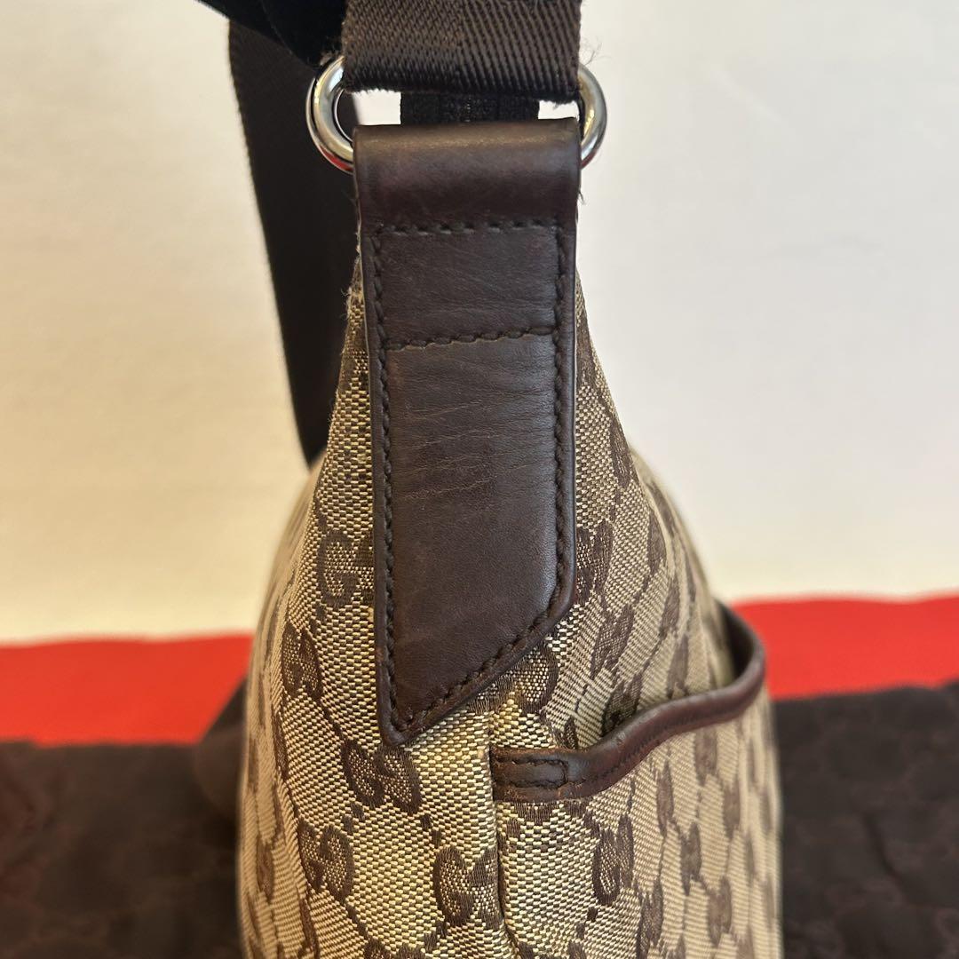 GUCCI グッチ GGキャンバス ショルダーバッグ