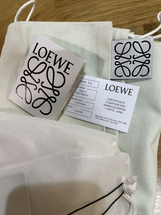 LOEWE トートバッグ クッショントート スモール