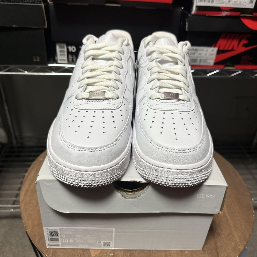 【NIKE】☆完売必須☆スニーカー☆Nike Air Force 1 '07 早い者勝ち！ 新品 27cm ナイキ エア フォース 1 07 LX NN