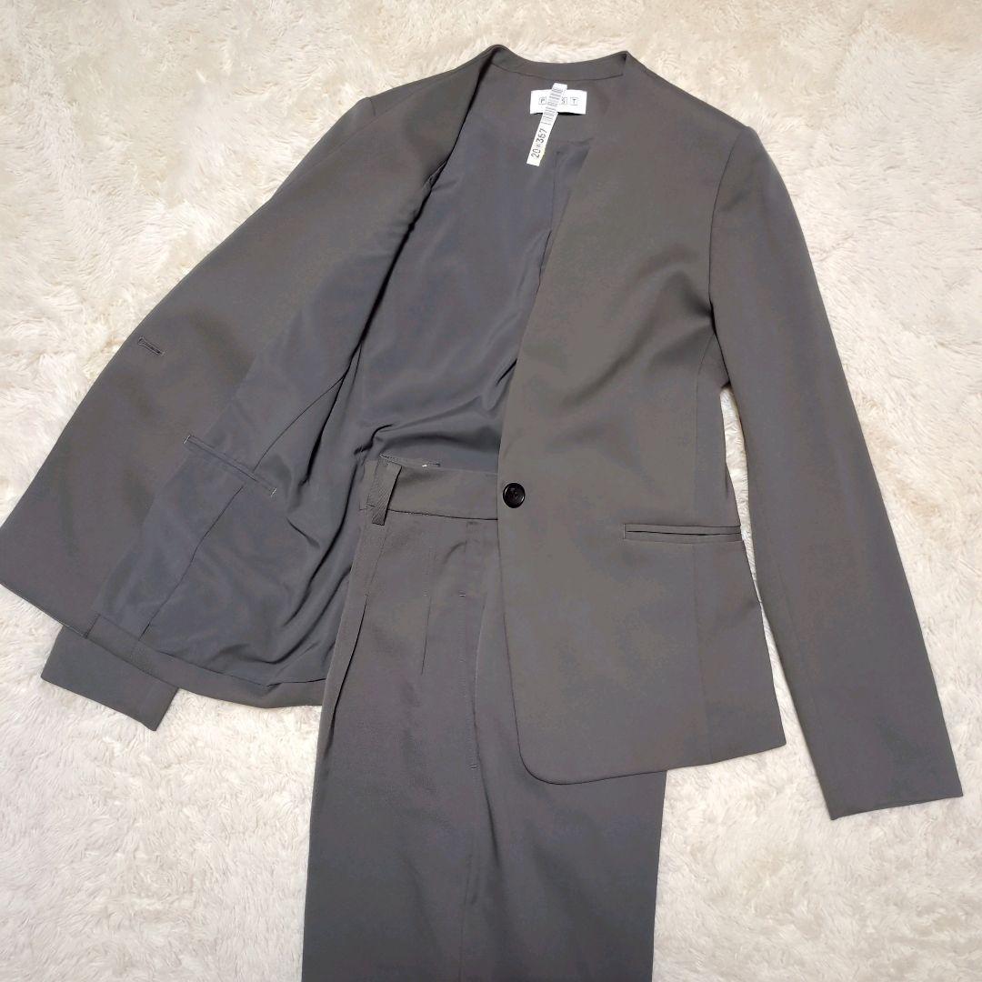 極美品！PLST　ノーカラーパンツスーツセットアップ　XS　ダークグレージュ