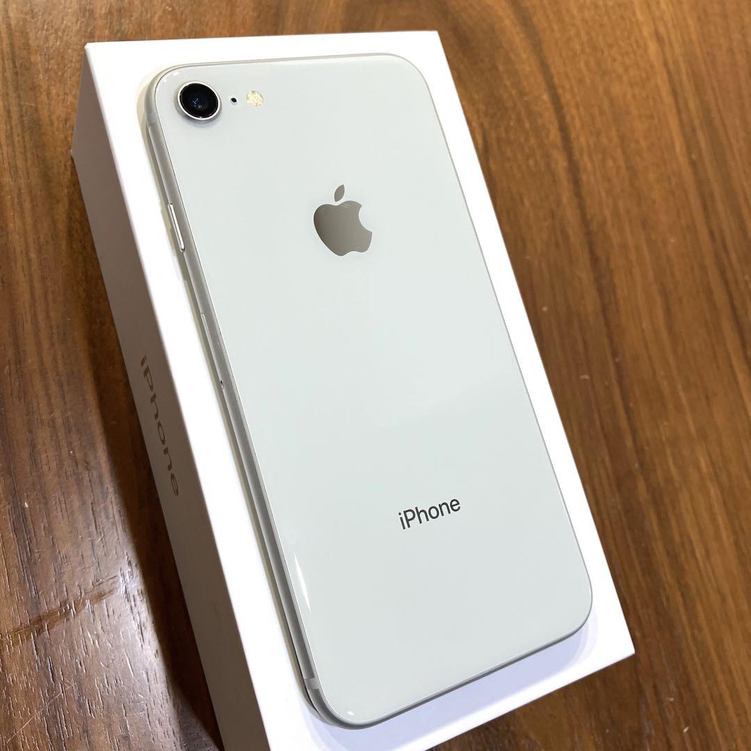 Apple iPhone 8 64GB シルバー SIMフリー - スマートフォン本体