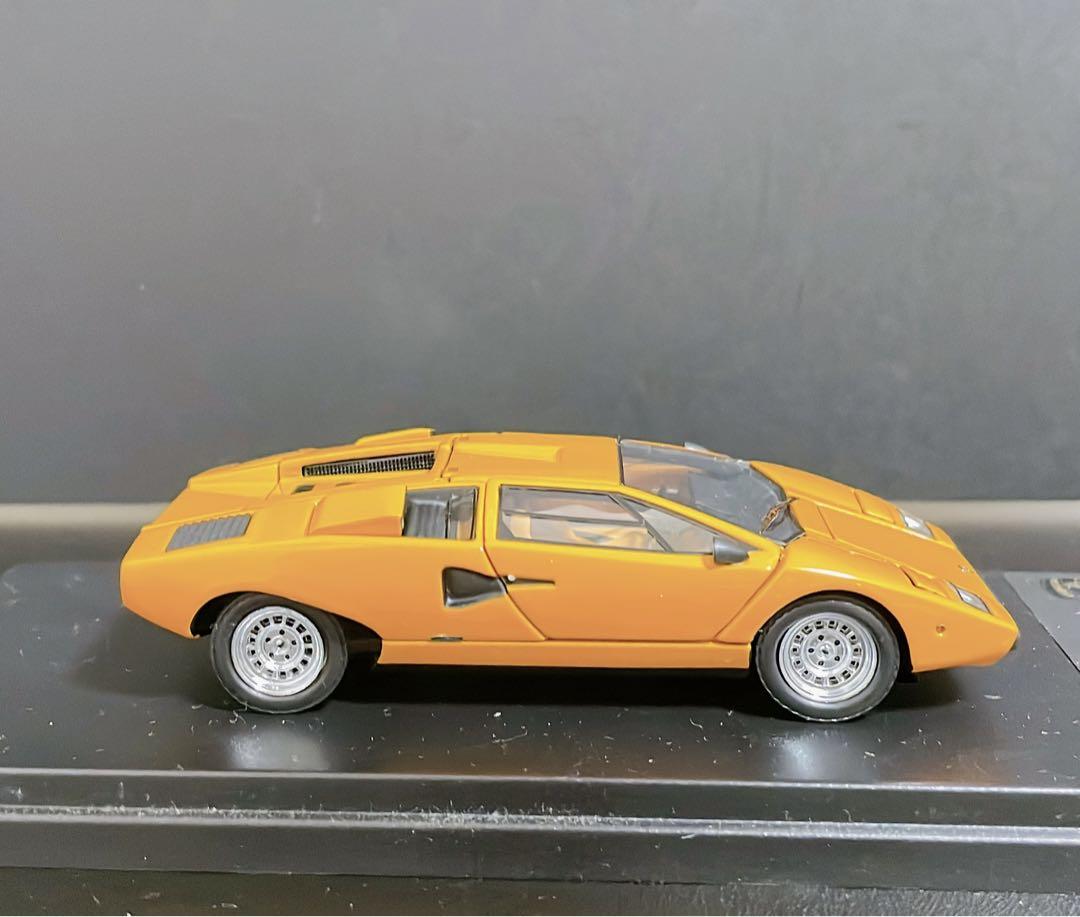 京商・MRコレクション  1/43  ランボルギーニ　カウンタック　LP400