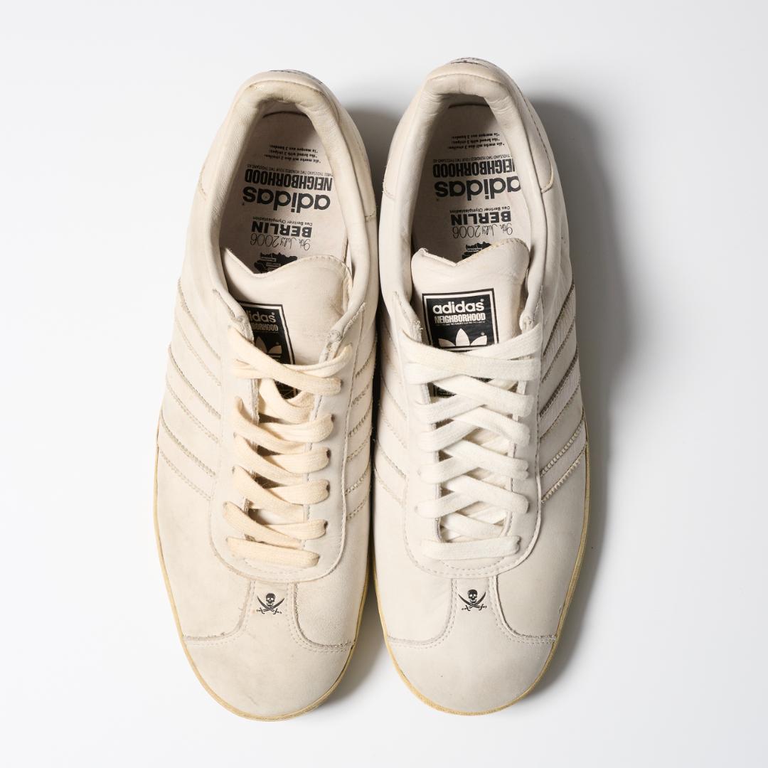 x ADIDAS