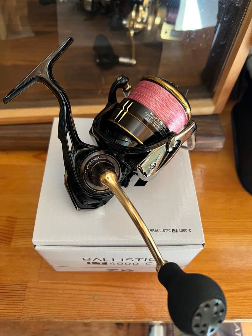 Daiwa BALLISTIC LT 4000-C スピニングリール
