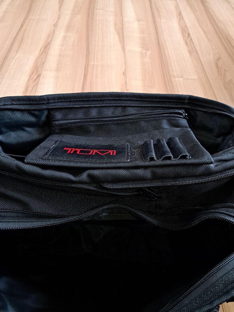 TUMI ブラック ビジネスバッグ 2way マチ付き