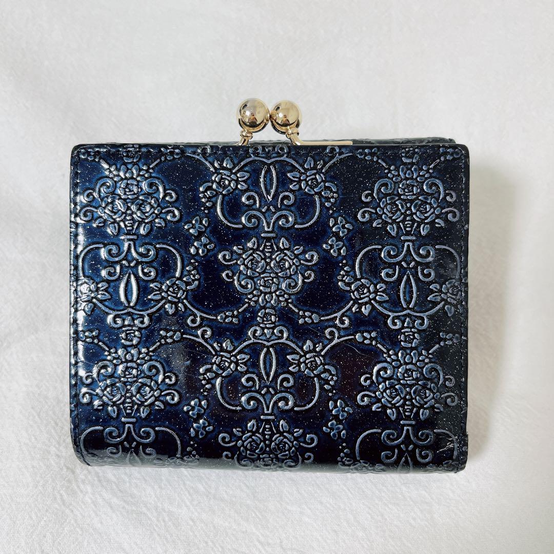 極美品 ANNA SUI 財布 ルーミー 紺 青 三つ折り 花 がま口 極美品 ANNA SUI 財布 ルーミー 紺 青 三つ折り 花 がま口