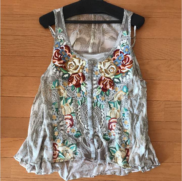 グレースコンチネンタル レア 刺繍ノースリーブ