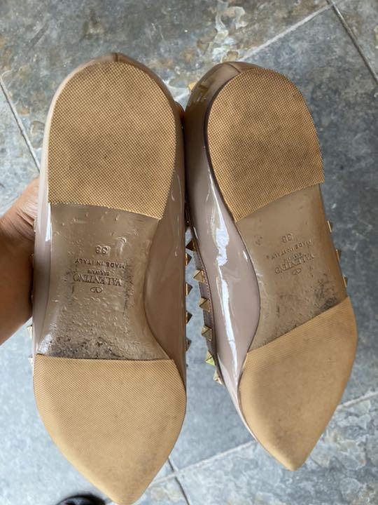 VALENTINO ロックスタッズ エナメル バレリーナ | www.avredentor.com.br