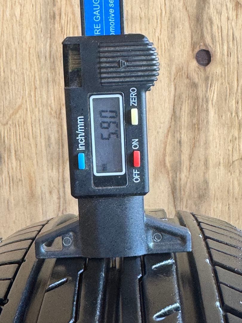 22 155 65R14 YOKOHAMA BLUEARTH ES Es32Yokohama BRIGHTFACE_UK