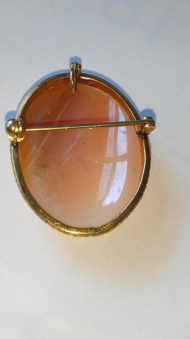 シェルカメオ CAMEO ブローチ 2WAY ヴィンテージ 美品 カメオ です。