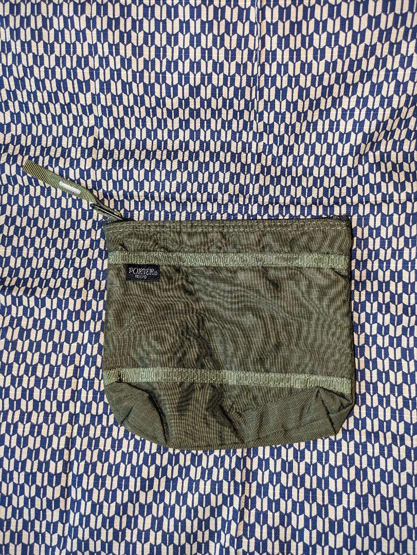 希少！ポーター　PORTER 小物入れ 　ポーチ　グリーン　ナイロン製　未使用 6,160円