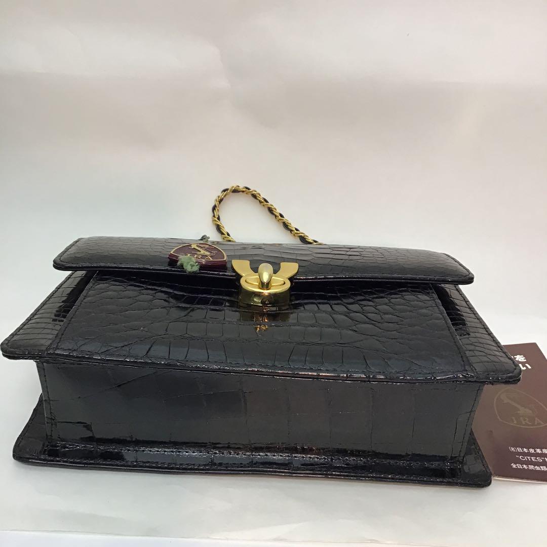 クロコダイル レザー