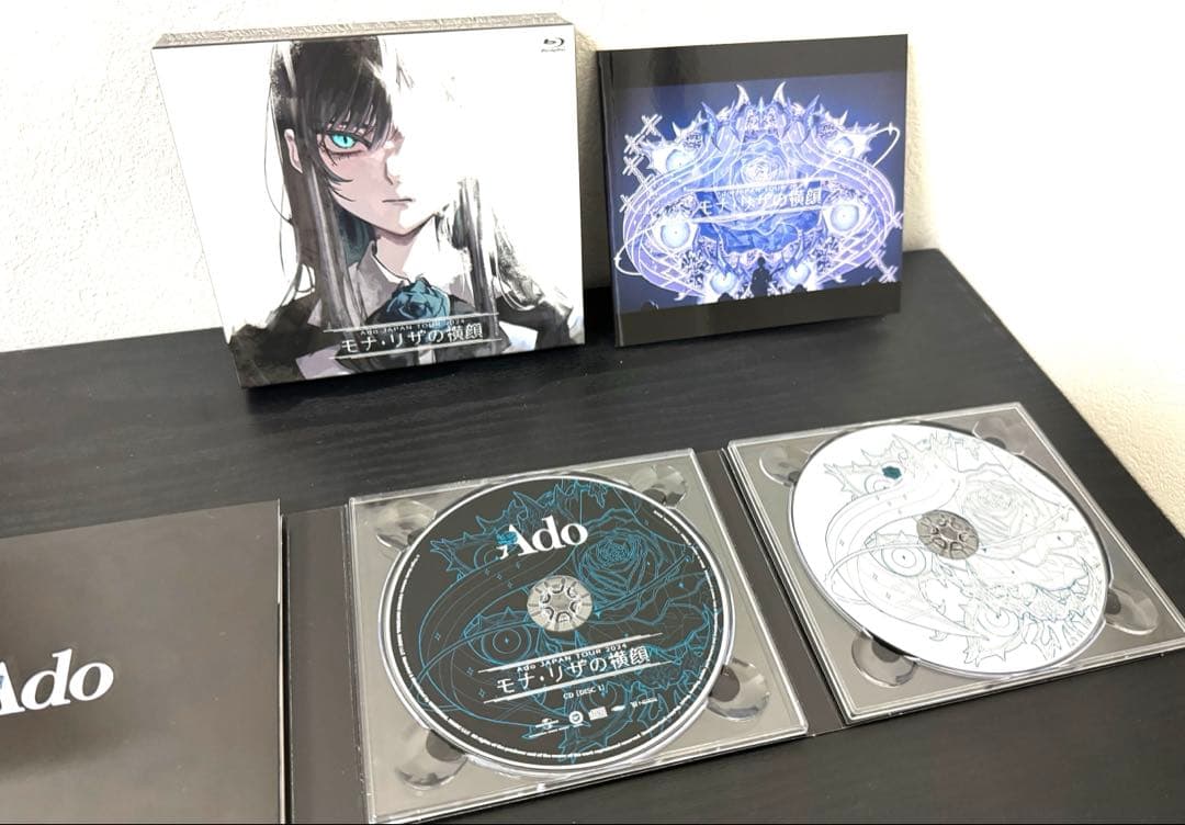 超美品　Ado LIVE Blu-ray & CD「モナ・リザの横顔」〈初回盤〉