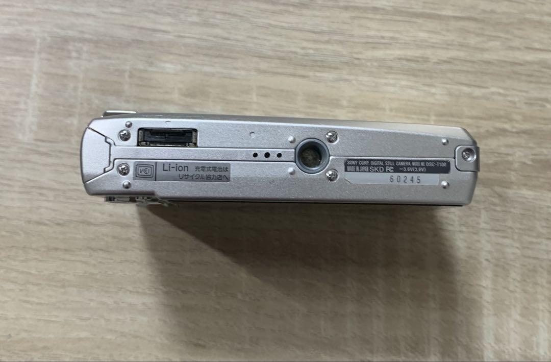 SONY Cyber-shot DSC-T100/ソニー/ デジタルカメラ
