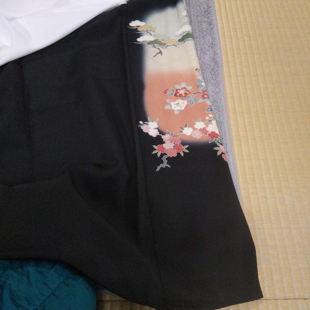 新品黒留袖、比翼付き、手縫い仕立て、袋帯セット致しまます。