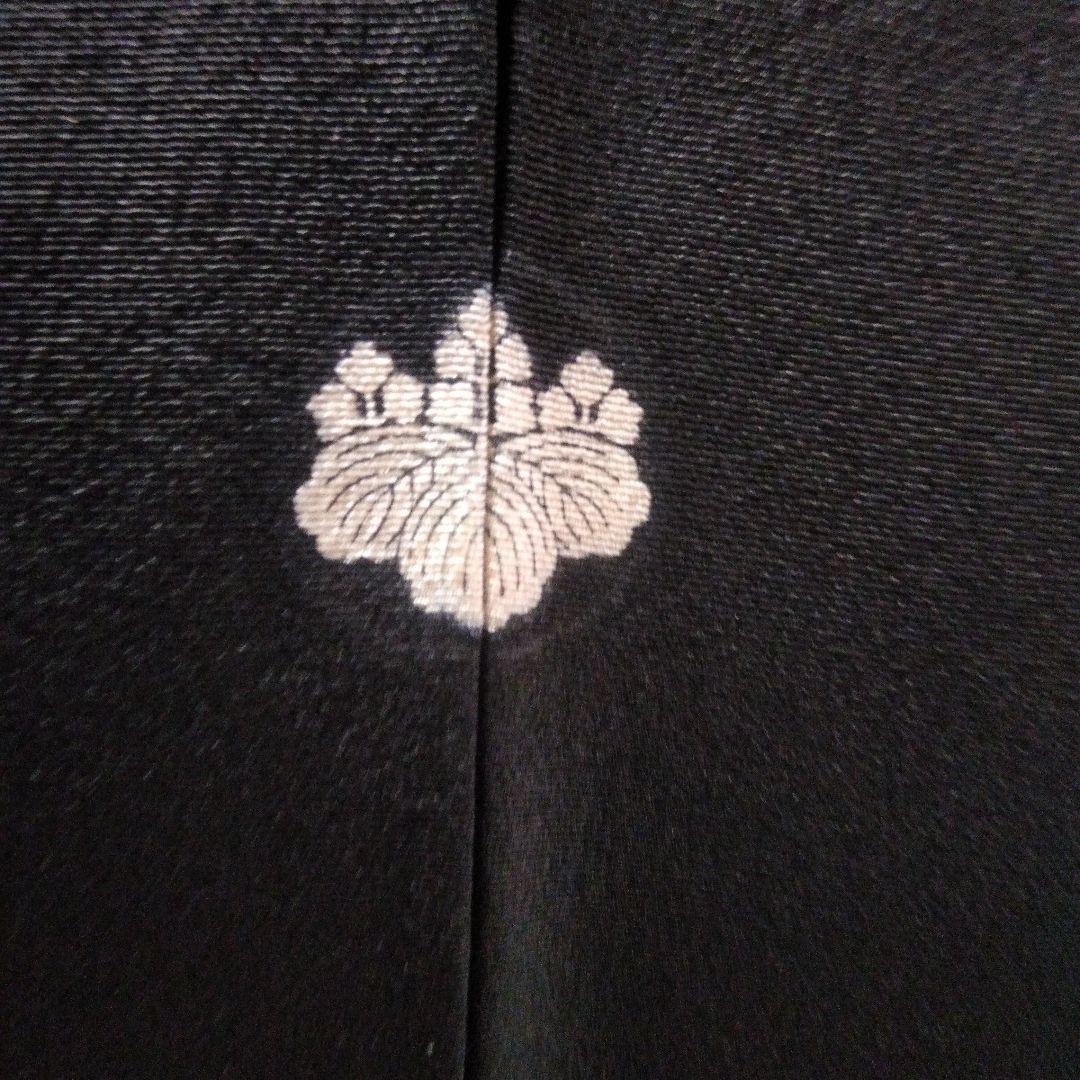 新品黒留袖、比翼付き、手縫い仕立て、袋帯セット致しまます。