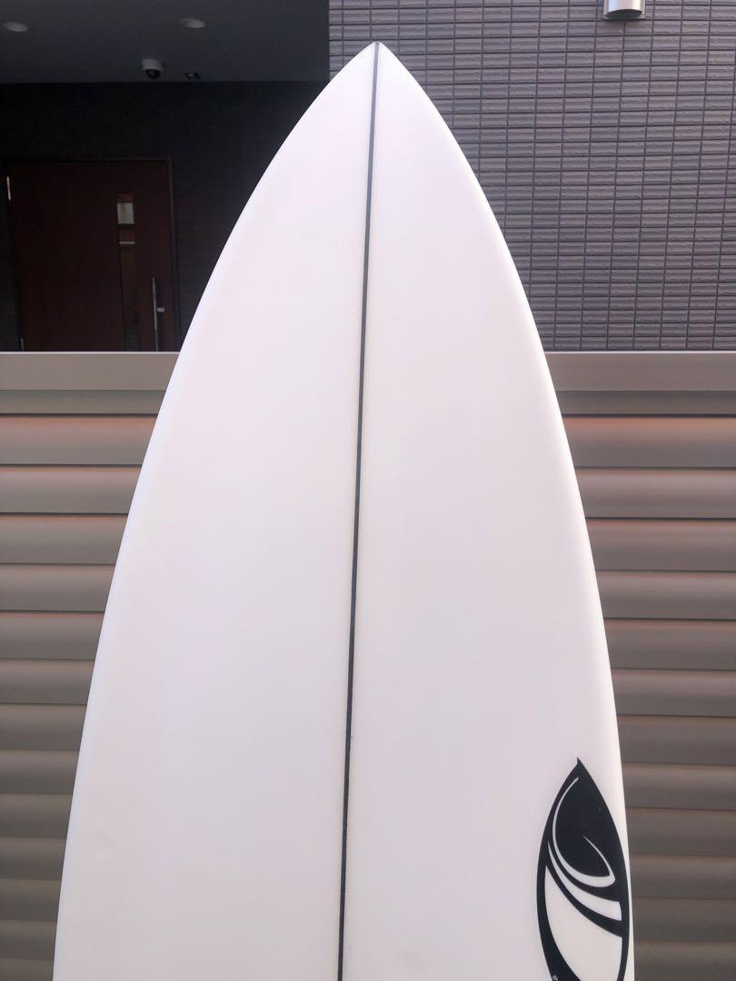 美品です　シャープアイサーフボード　ディスコインフェルノ