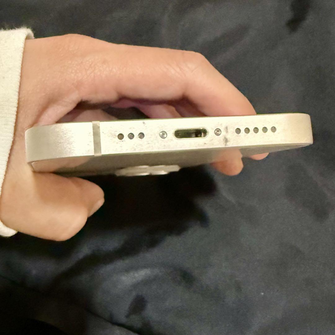 Apple iPhone 13 256GB スターライト 本体 SIMフリー