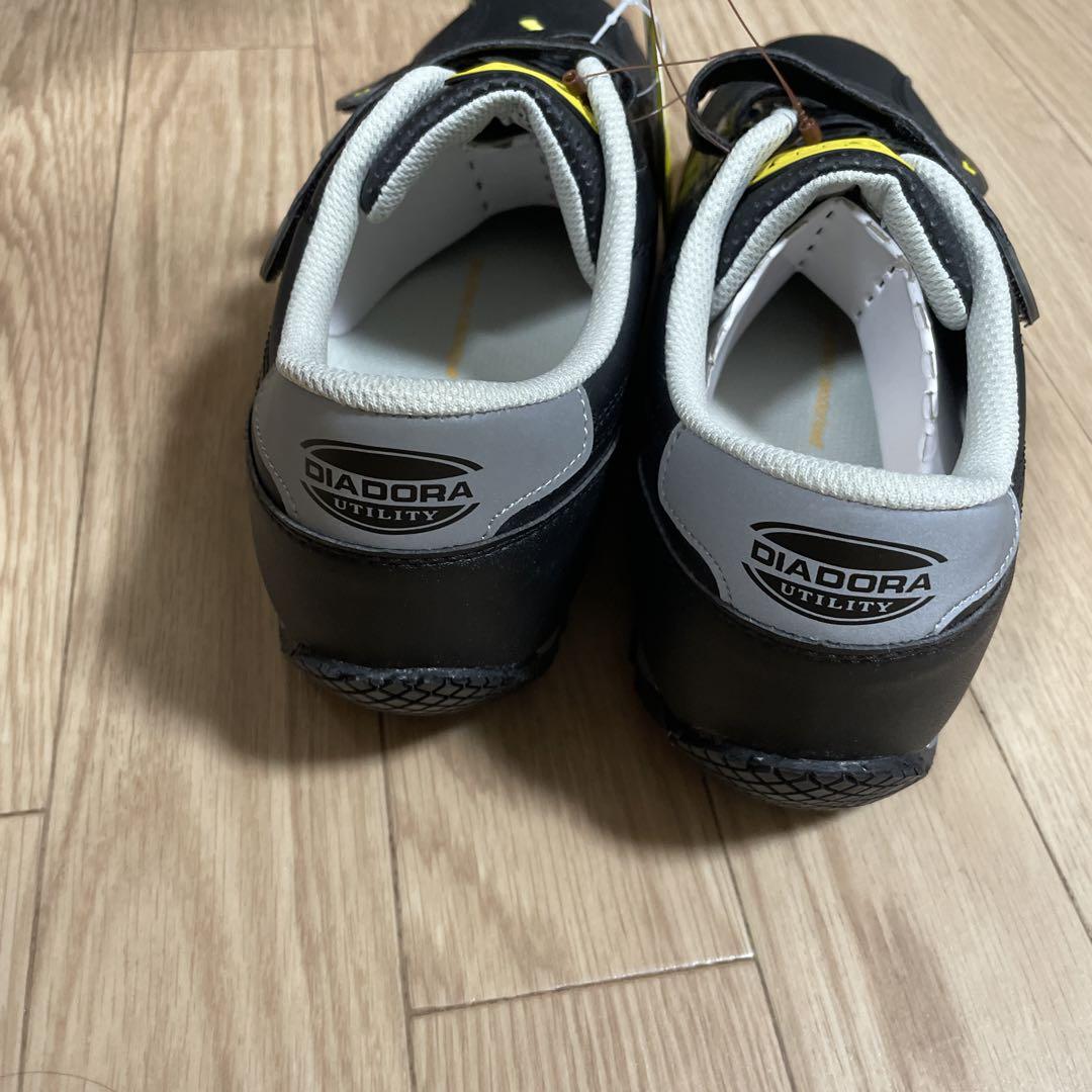DIADORA utility ディアドラ 安全靴 25.5センチ　新品未使用