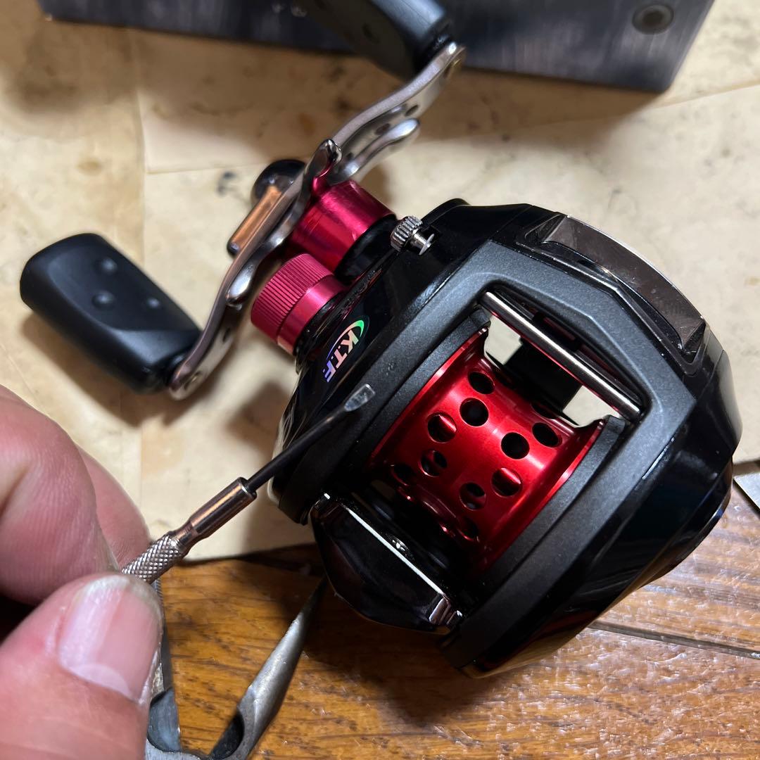 アブガルシア　レボエリート　KTF アブガルシアKTF レボLTX-BF8 フルコンプリートエディション 左