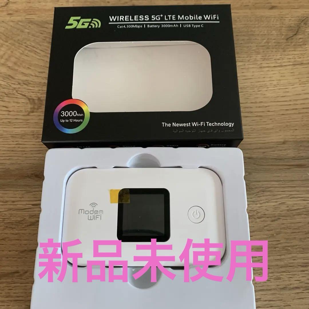 ポケットWi-Fi SIMカード入れるだけ。