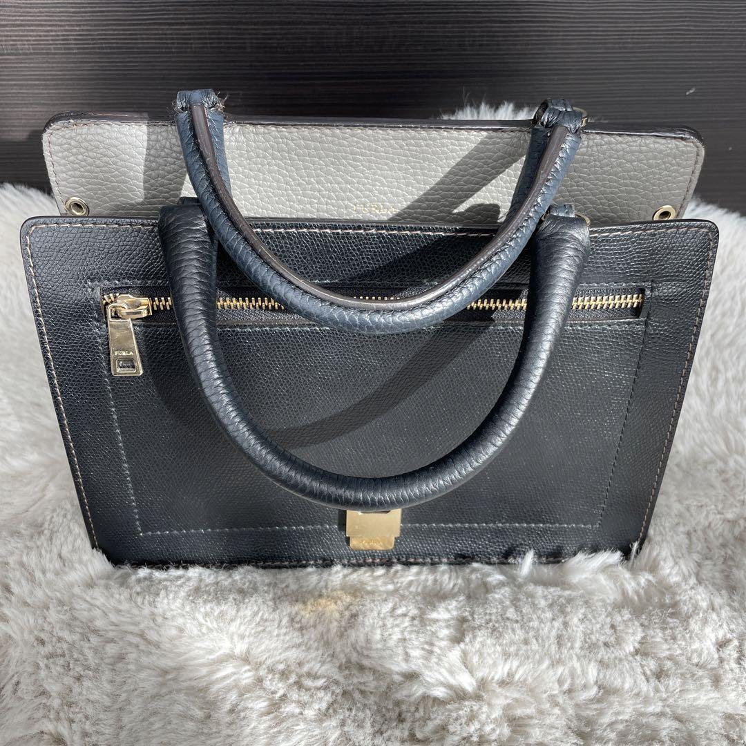フルラ　ライク　3way ショルダーバッグ FURLA 3wayショルダーバッグ