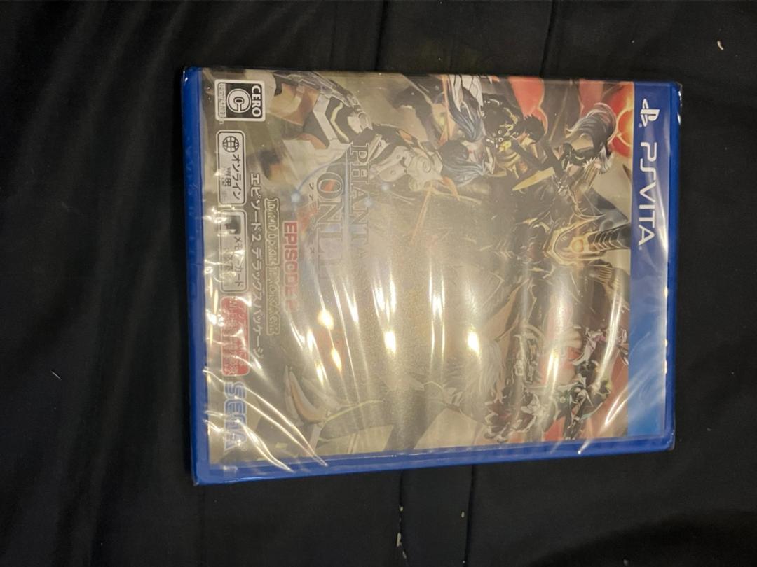 PS Vita 1000 本体 アイスシルバー ファンタジースター2