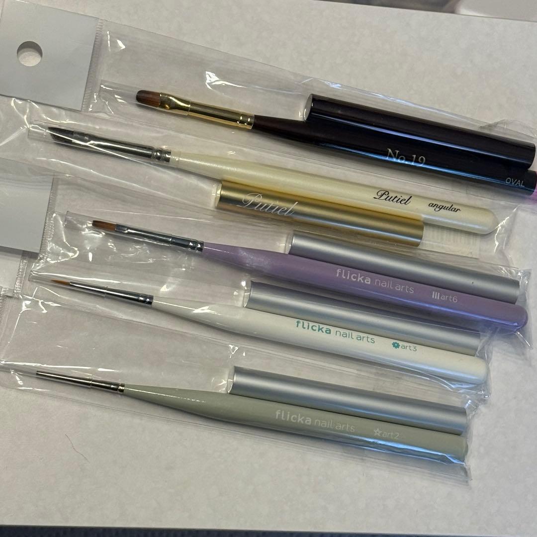 ネイルブラシ 12本セット