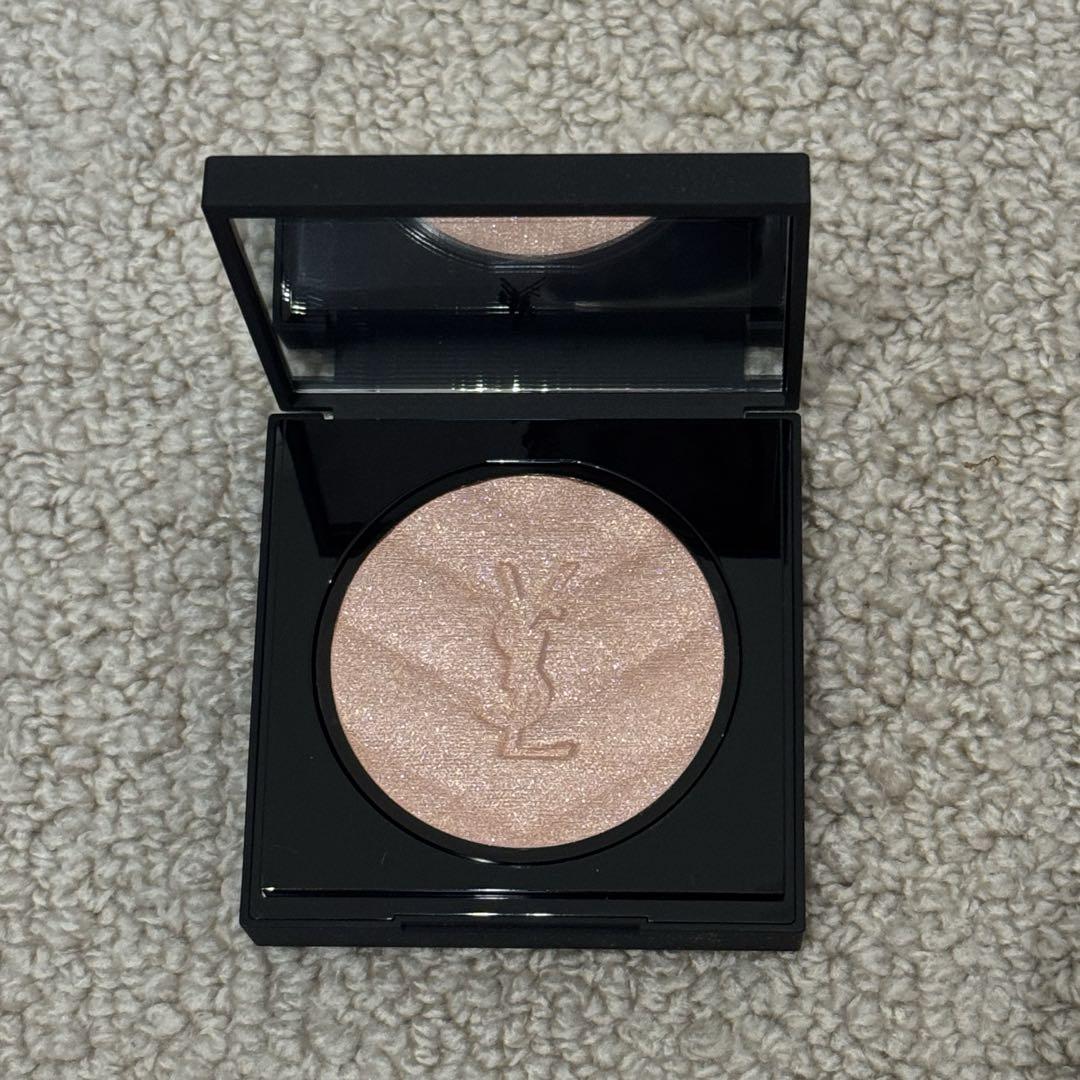 YSL オールアワーズ ハイパールミナイザー03