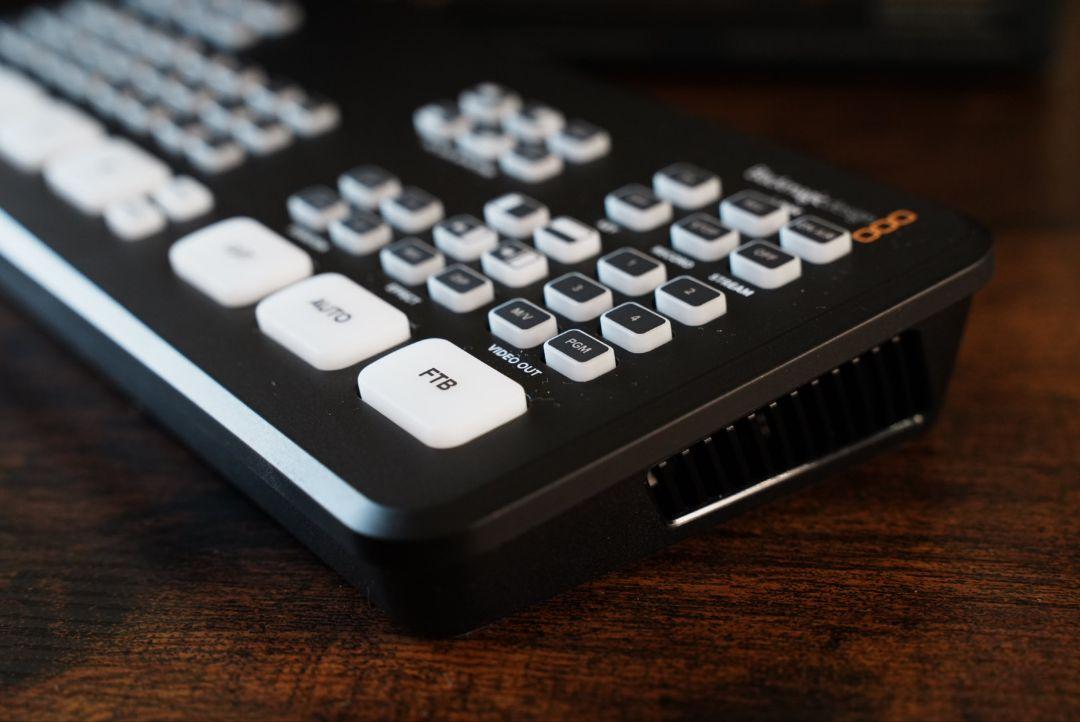 美品　Blackmagic Design ATEM Mini Pro