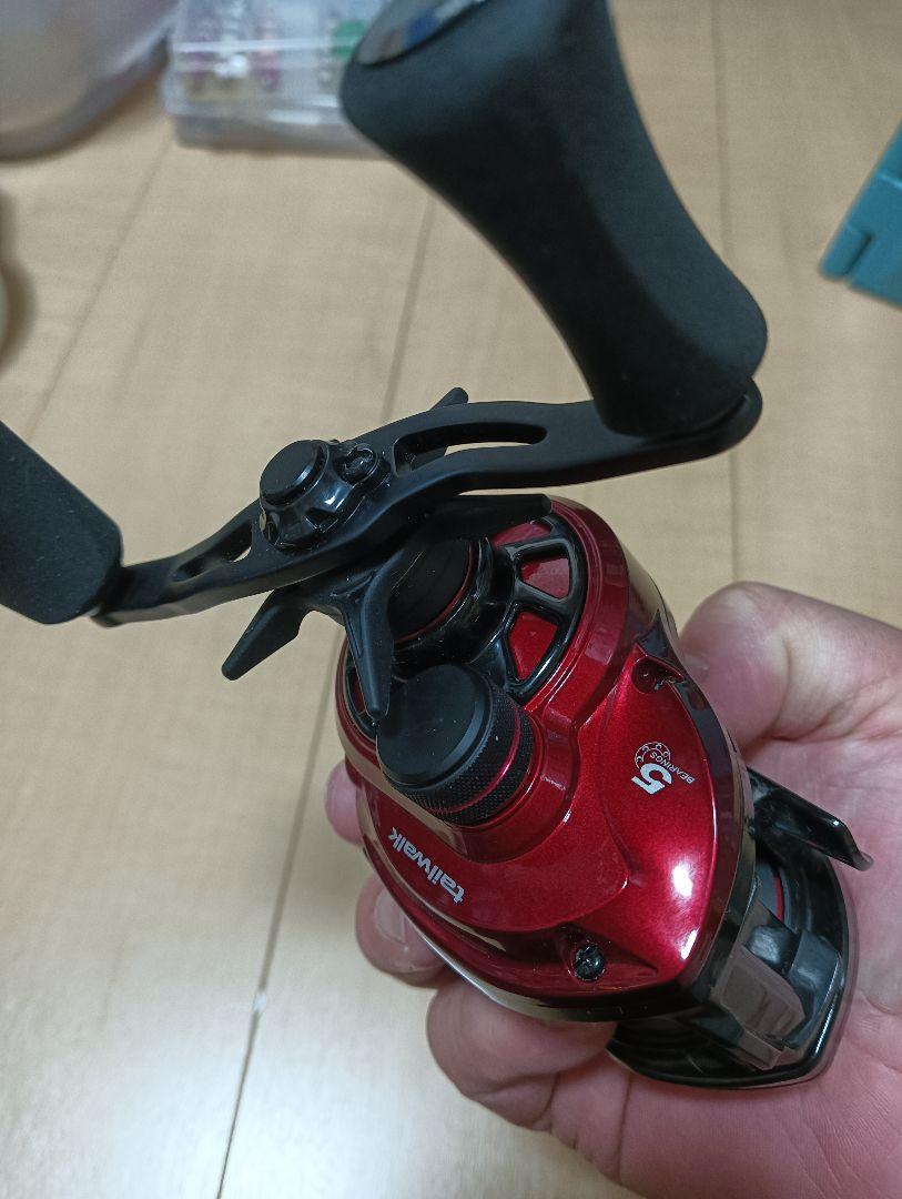 ワイドバサル CA81R テイルウォーク ベイトリール