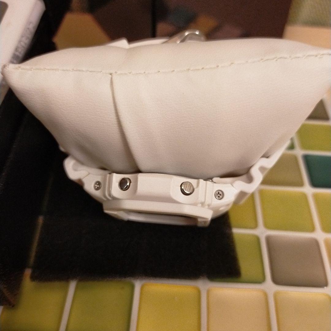 【美品】G-SHOCK gw 5610mw 人気色ホワイト 【美品】G-SHOCK gw 5610mw 人気色ホワイト