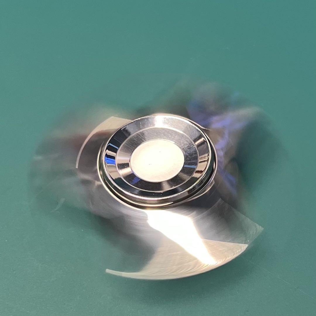 「正規品」lark EDC ハンドスピナー　フィジェットトイ　ベアリング交換済み