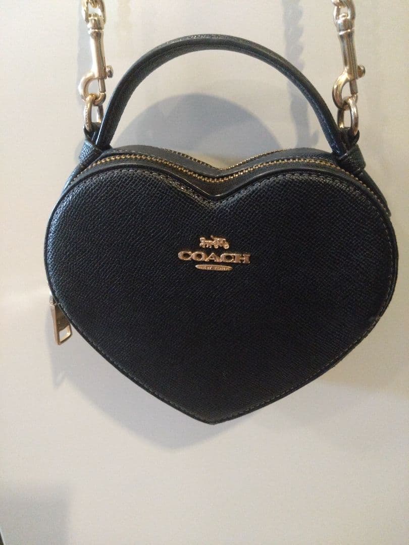 【確実正規品】COACH レザー ハート クロスボディ